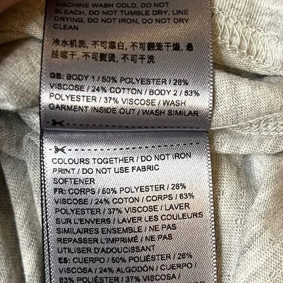 SUPERDRY Sport Mens Grey Short Sleeve Graphic Tee Reflective T-Shirt ActiveWear - Picture 3 of 5